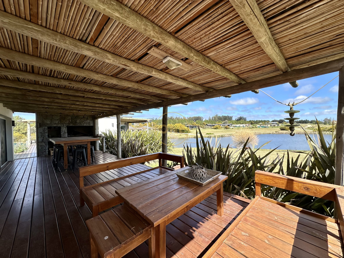 Casa ID.1951 - Casa en alquiler Pueblomio Manantiales 3 Dormitorios 