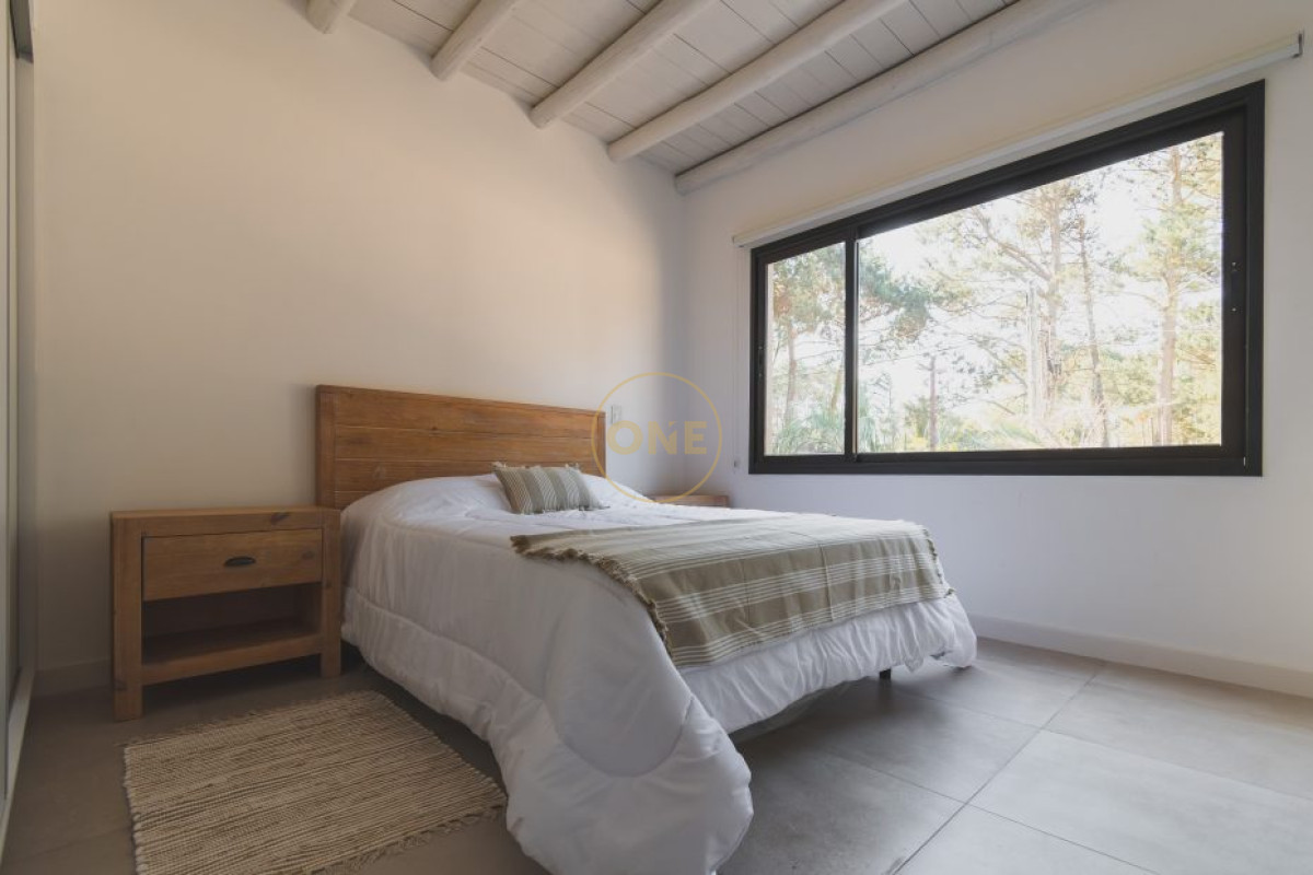 Casa ID.1902 - VENTA CASA en BOSQUES DEL MAR- PINARES- Punta del Este