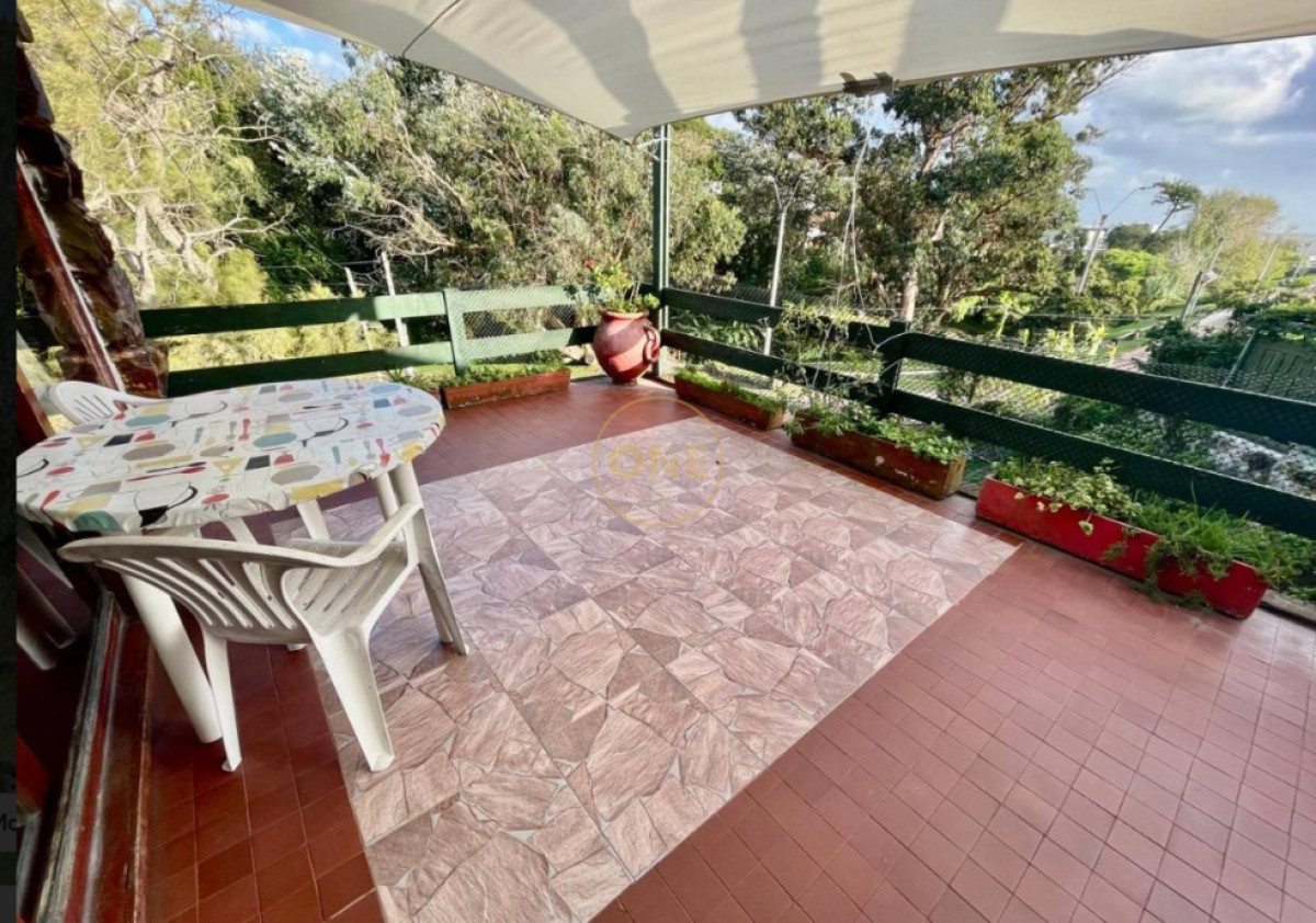 Casa ID.1695 - Venta Casa en playa Mansa Punta del Este Vista al Mar