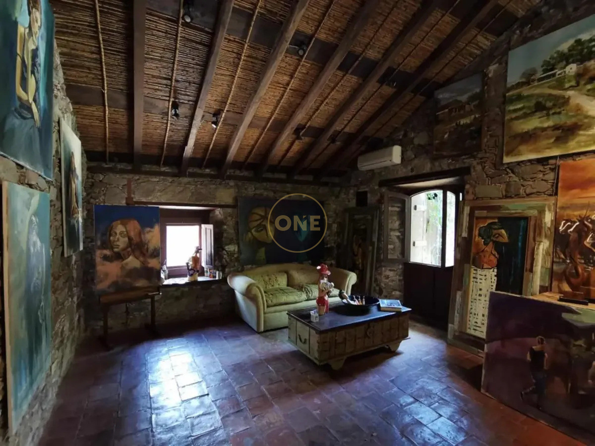 Casa ID.2237 - Rancho Portugués Del Año 1720 Sobre La Calle De Los Suspiros