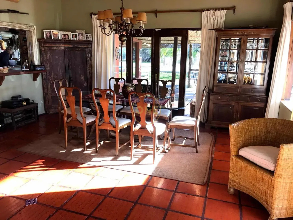Casa ID.2243 - Excelente Casa De Campo A 6 Km De La Ciudad De Colonia