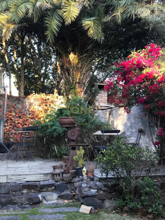 Casa ID.2237 - Rancho Portugués Del Año 1720 Sobre La Calle De Los Suspiros