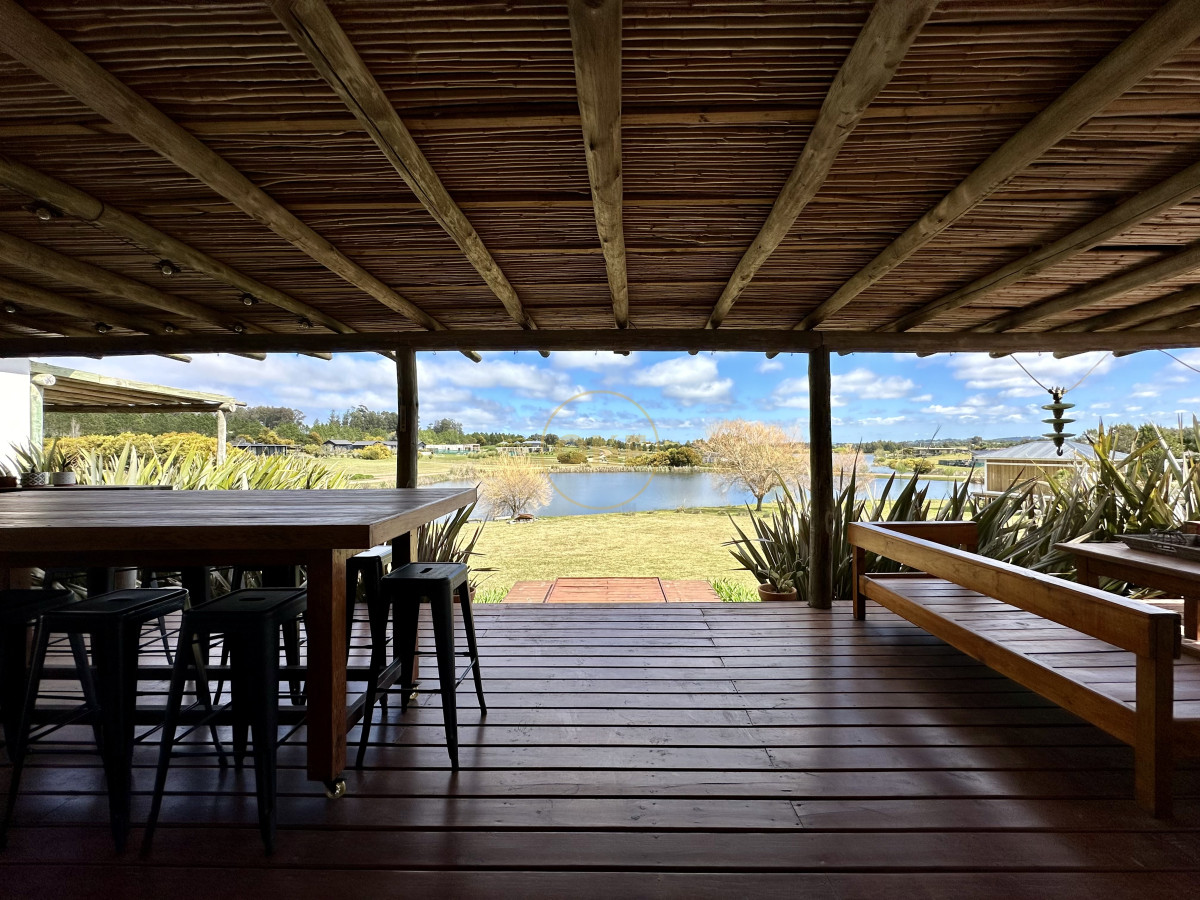 Casa ID.1951 - Casa en alquiler Pueblomio Manantiales 3 Dormitorios 