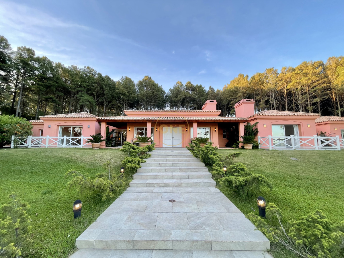 casa en venta laguna del diario punta del este  - rog1656c