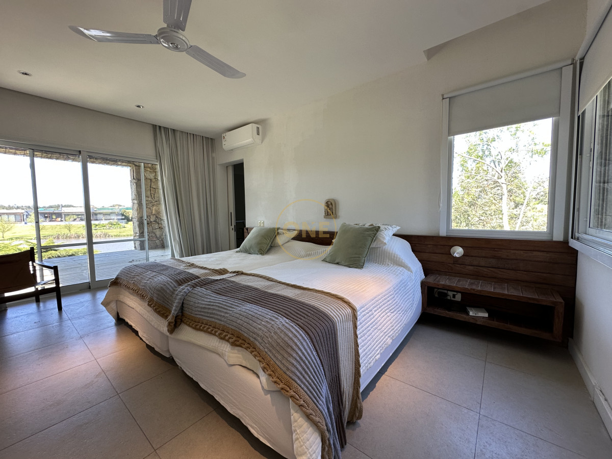 Casa ID.1950 - Casa en Alquiler por temporada de 5 Dormitorios Pueblo Mio Manantiales 