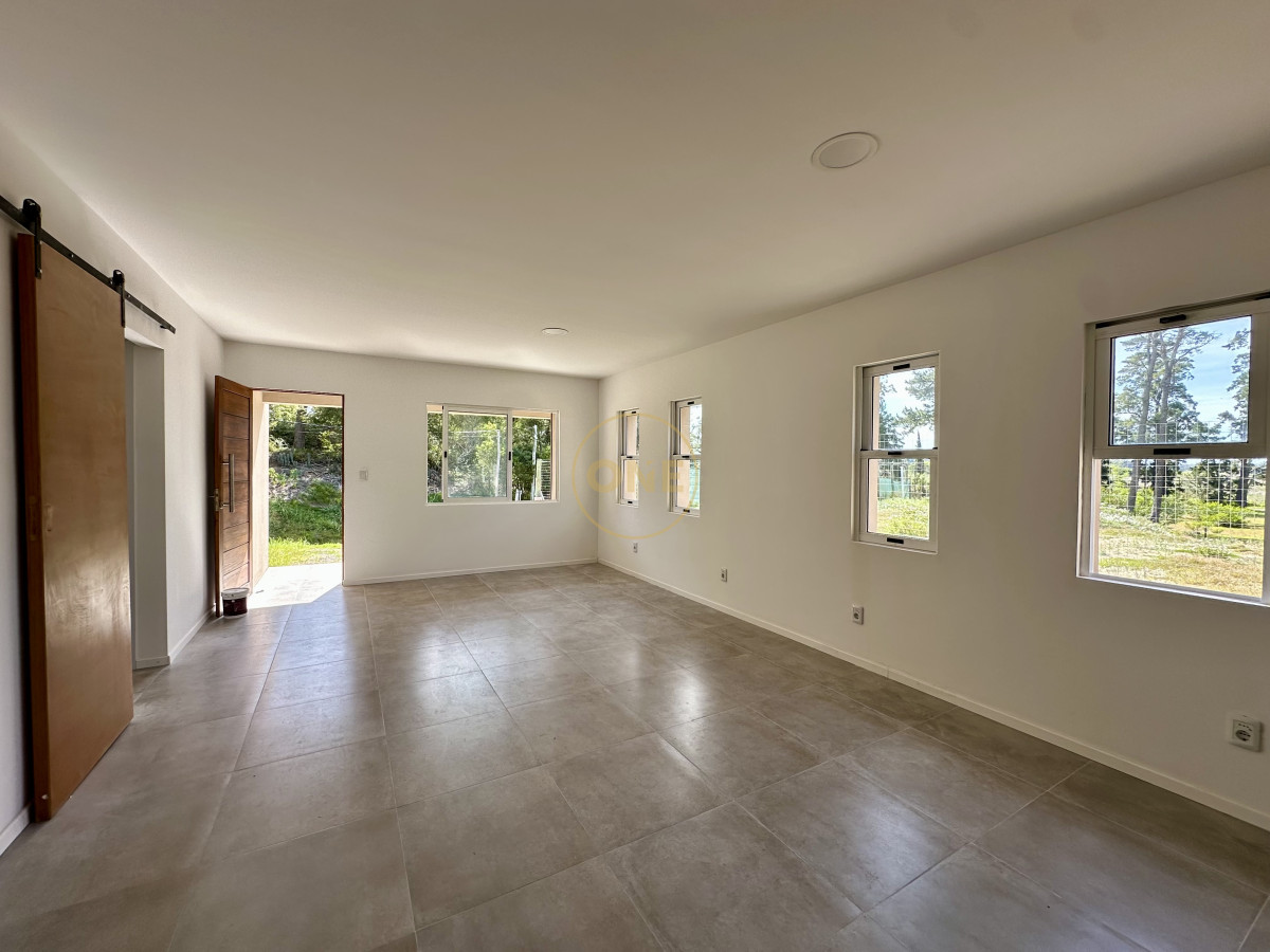 Casa ID.1981 - Casa a estrenar en alquiler anual Punta del Este