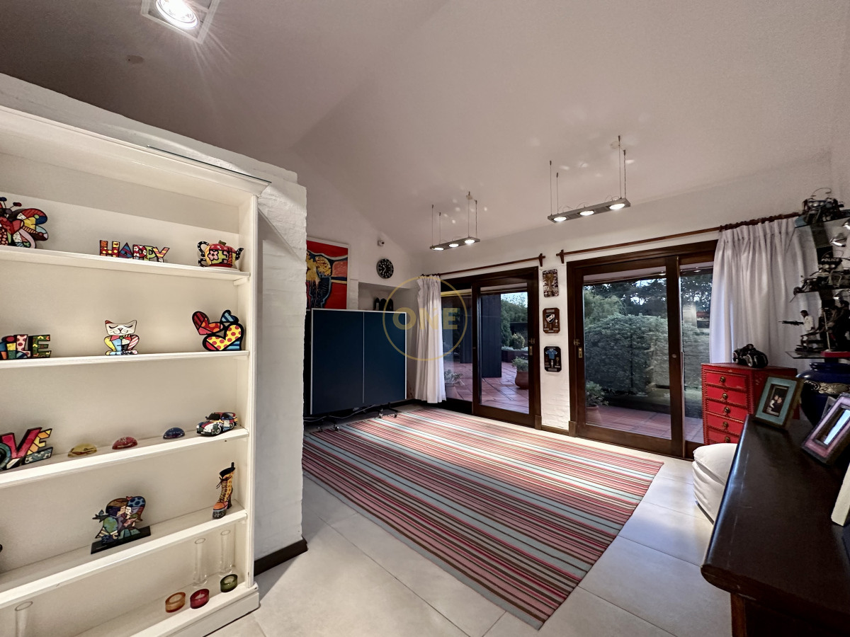 Casa ID.1657 - Casa en venta en Pinares Punta del Este 