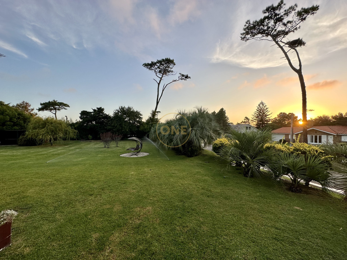 Casa ID.1657 - Casa en venta en Pinares Punta del Este 