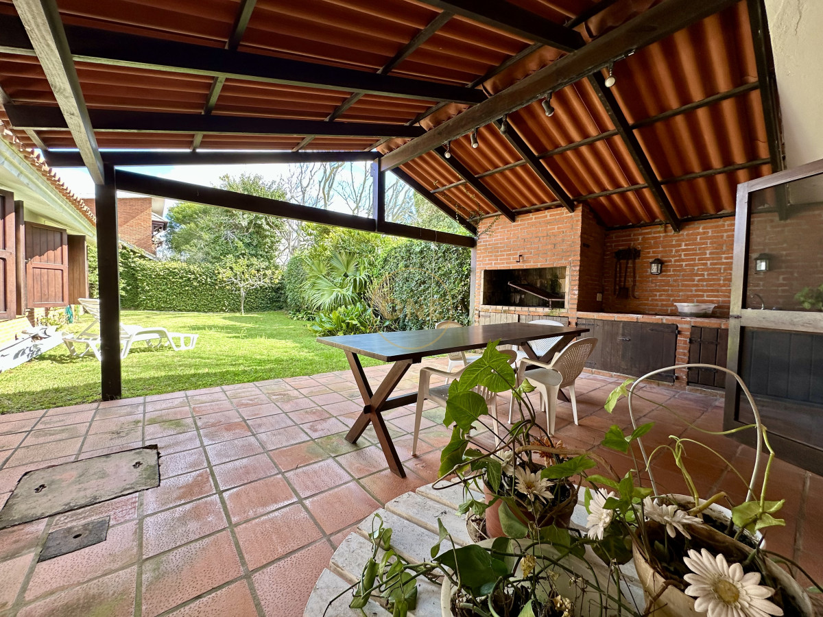 Casa ID.1970 - Casa en venta playa Mansa Punta del Este 