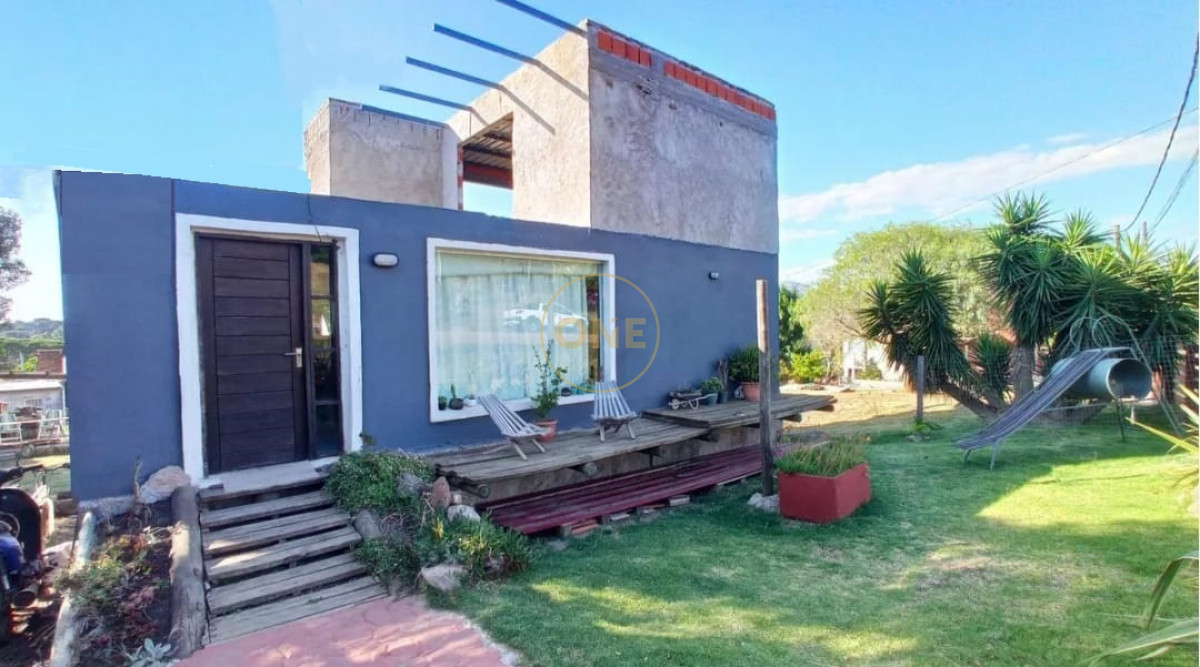 Casa ID.1574 - venta Casa 2 habitaciones en Piriápolis a metros del mar 