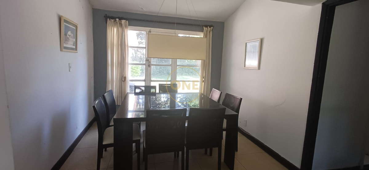 Casa ID.2251 - Casa de 3 dormitorios en zona Cantgril en Venta 