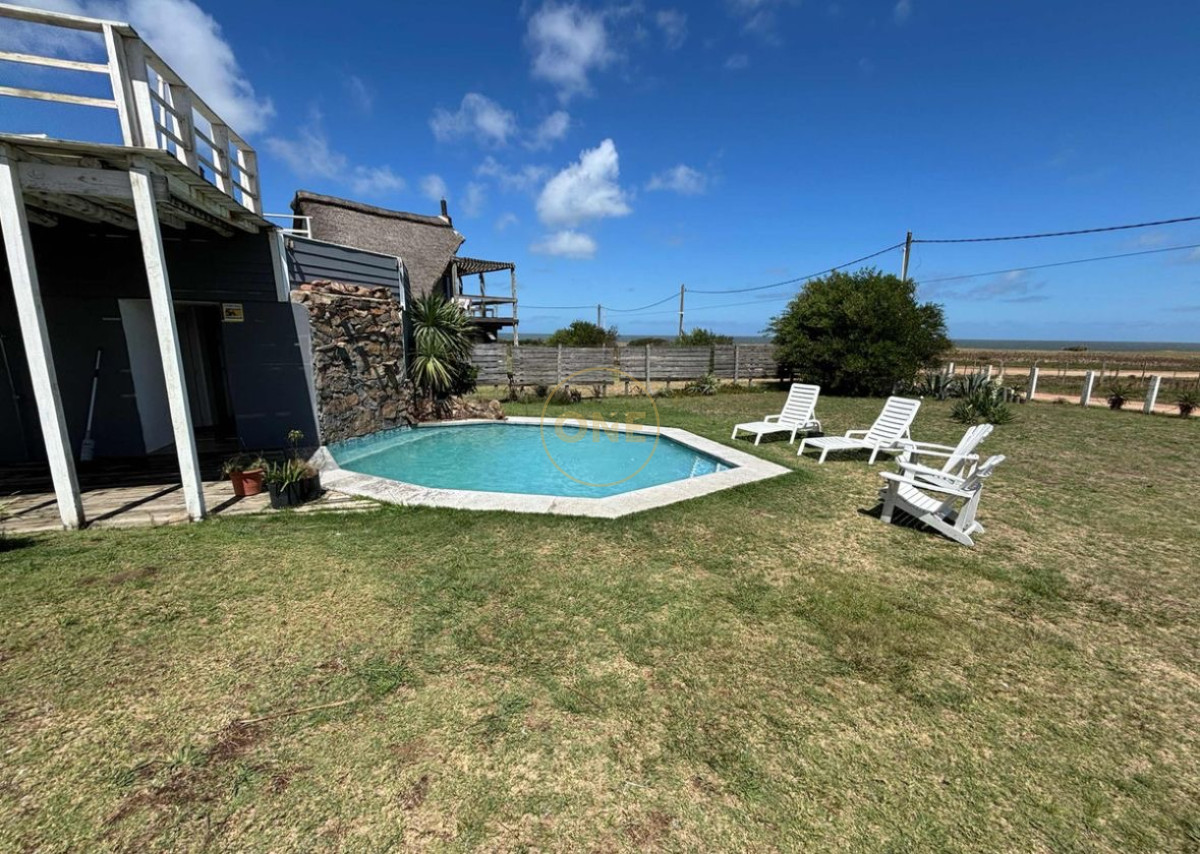 Casa ID.1893 - Venta casa en Punta Negra
