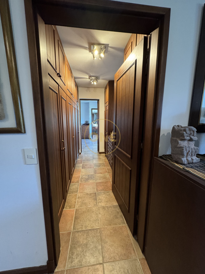Casa ID.1745 - VENTA CASA 4 DORMITORIOS PUNTA BALLENA 