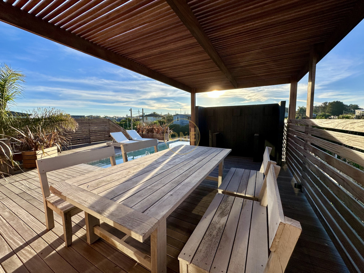 Casa ID.1713 - Venta Casa de diseño a estrenar con vista al mar en Punta Piedras Manantiales 