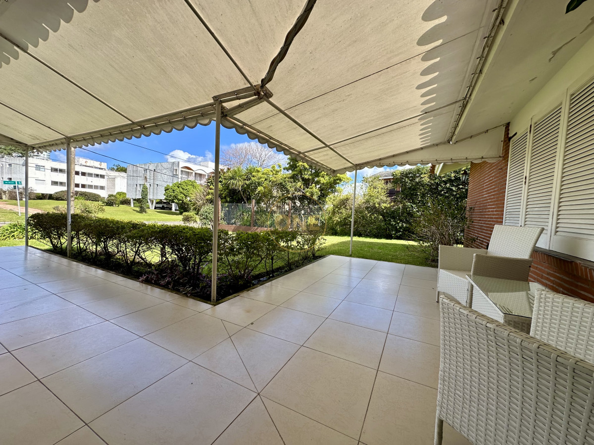 Casa ID.1970 - Casa en venta playa Mansa Punta del Este 