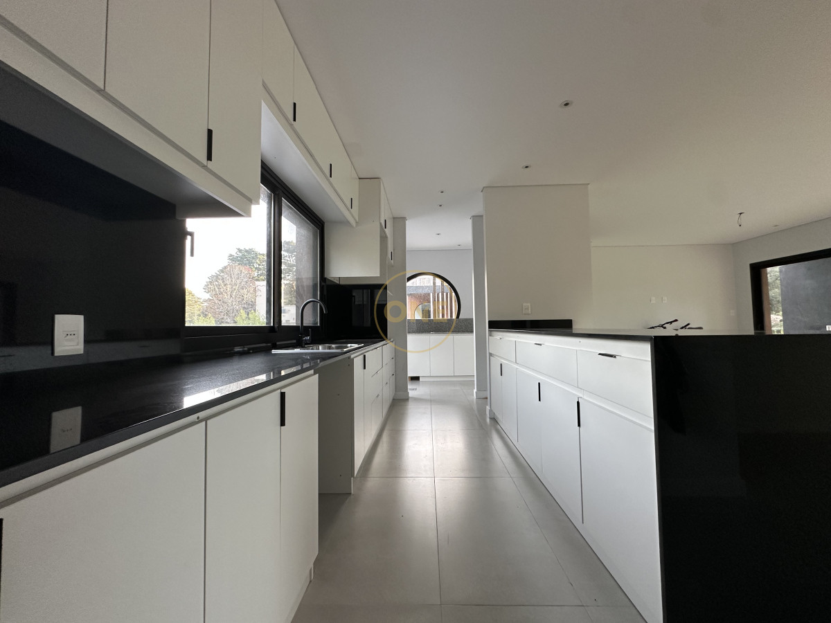 Casa ID.1814 - Casa a estrenar en venta zona colegios Punta del Este 