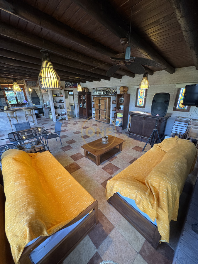 Casa ID.1745 - VENTA CASA 4 DORMITORIOS PUNTA BALLENA 
