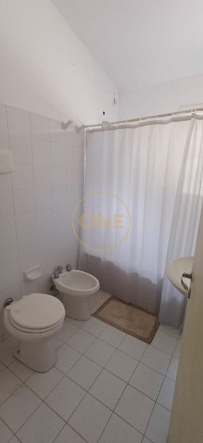 Casa ID.2251 - Casa de 3 dormitorios en zona Cantgril en Venta 