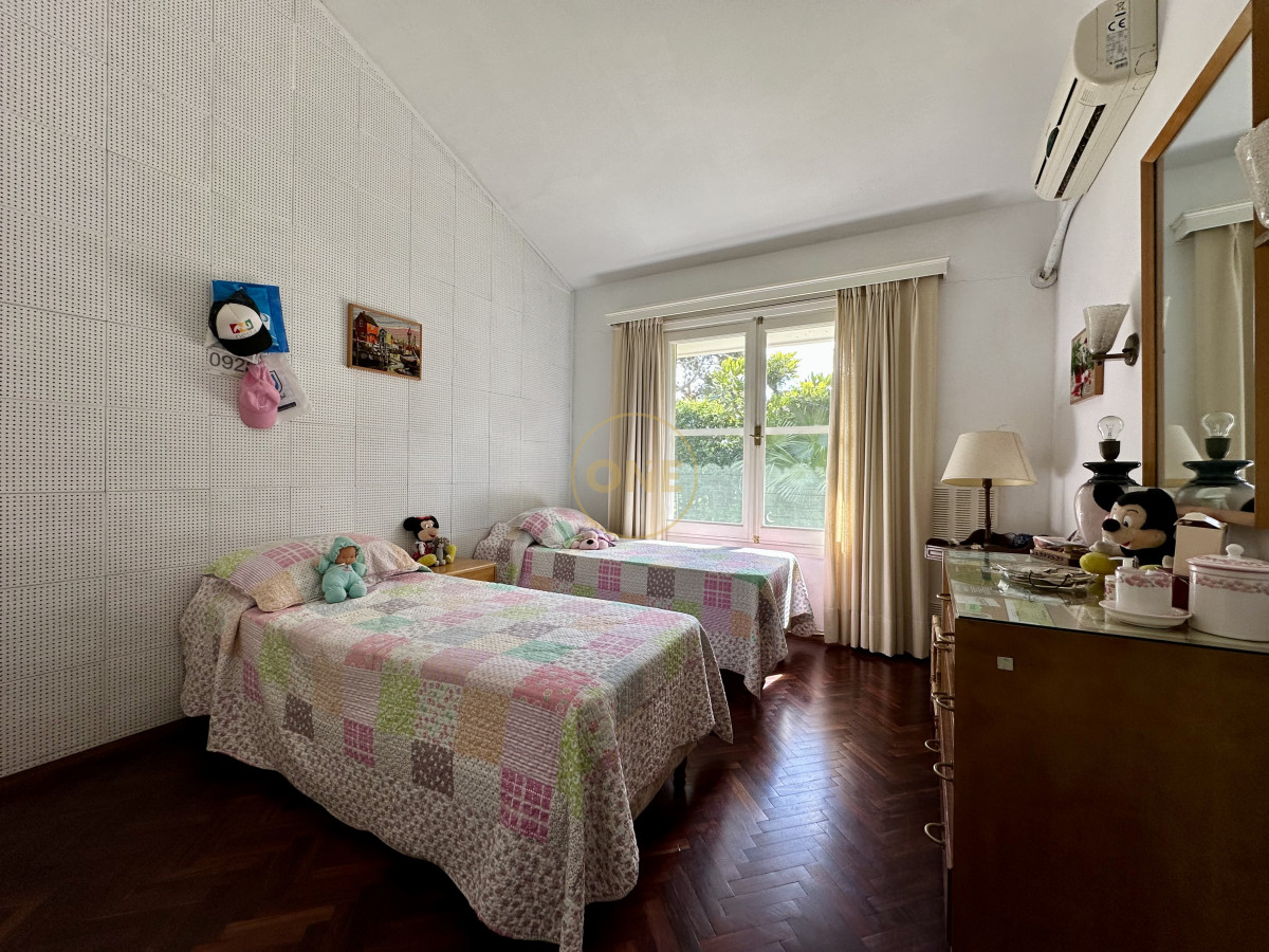 Casa ID.1970 - Casa en venta playa Mansa Punta del Este 