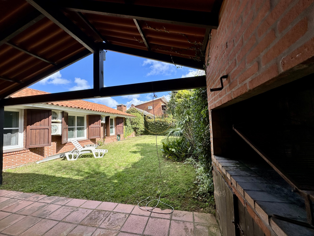 Casa ID.1970 - Casa en venta playa Mansa Punta del Este 