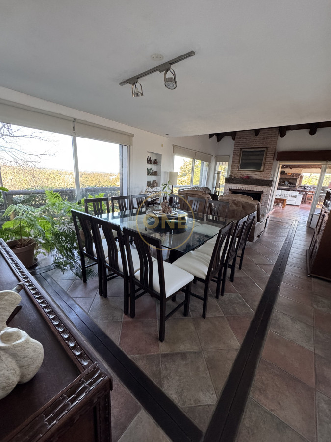 Casa ID.1745 - VENTA CASA 4 DORMITORIOS PUNTA BALLENA 