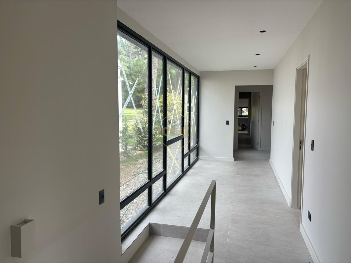 Casa ID.1576 - venta Casa a estrenar de 4 dormitorios en Rincón del Indio Punta del Este