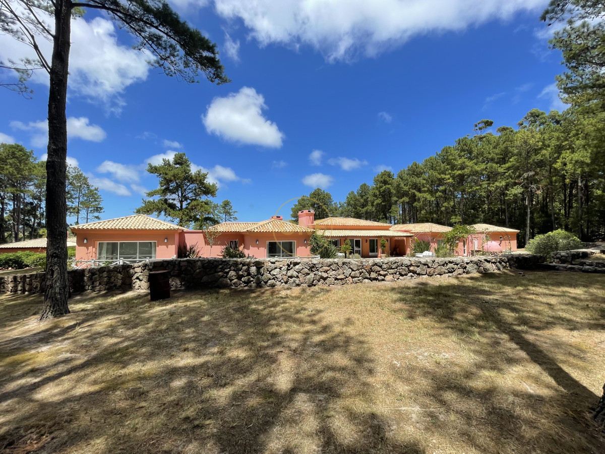 Casa ID.1656 - Chacra en venta minutos de playa Mansa Punta del Este 