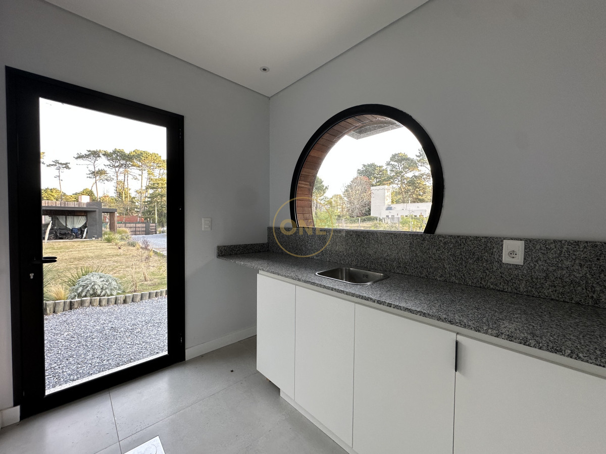 Casa ID.1814 - Casa a estrenar en venta zona colegios Punta del Este 