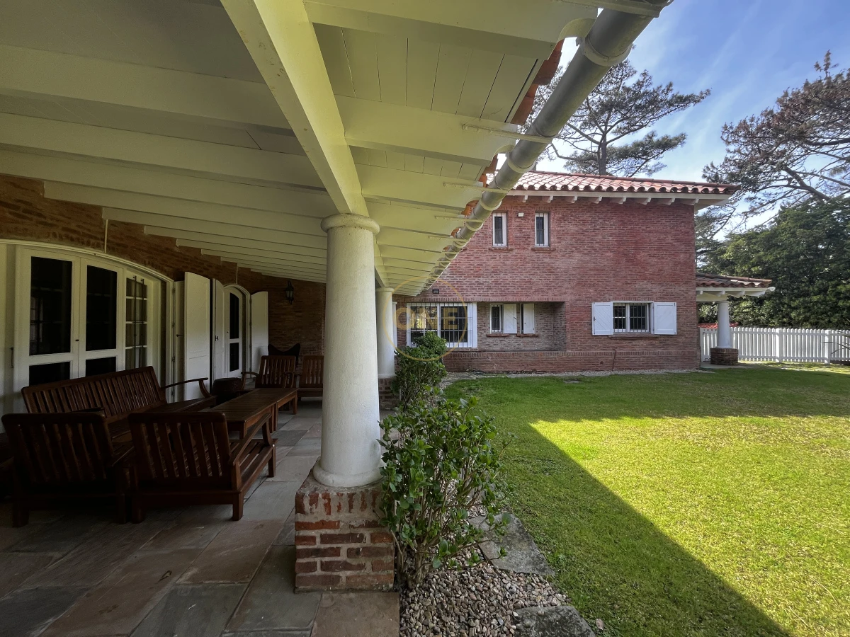 Casa ID.1910 - ALQUILER Residencia premium en San Rafael temporada 2026