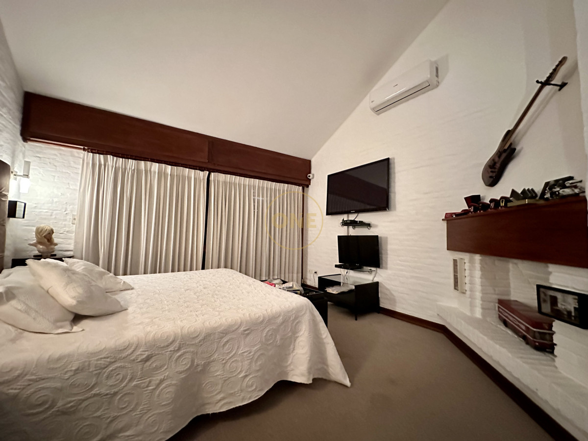 Casa ID.1657 - Casa en venta en Pinares Punta del Este 