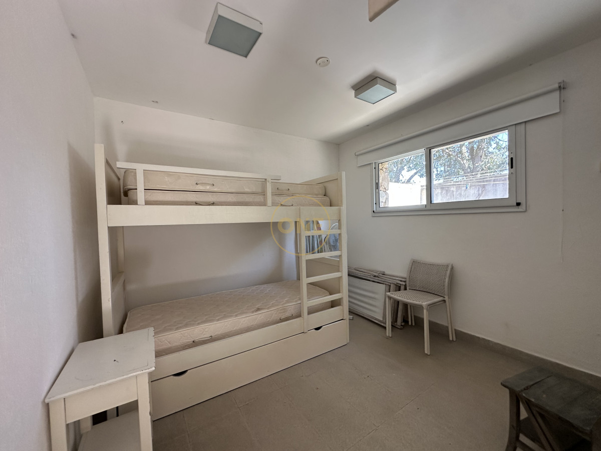 Casa ID.1950 - Casa en Alquiler por temporada de 5 Dormitorios Pueblo Mio Manantiales 