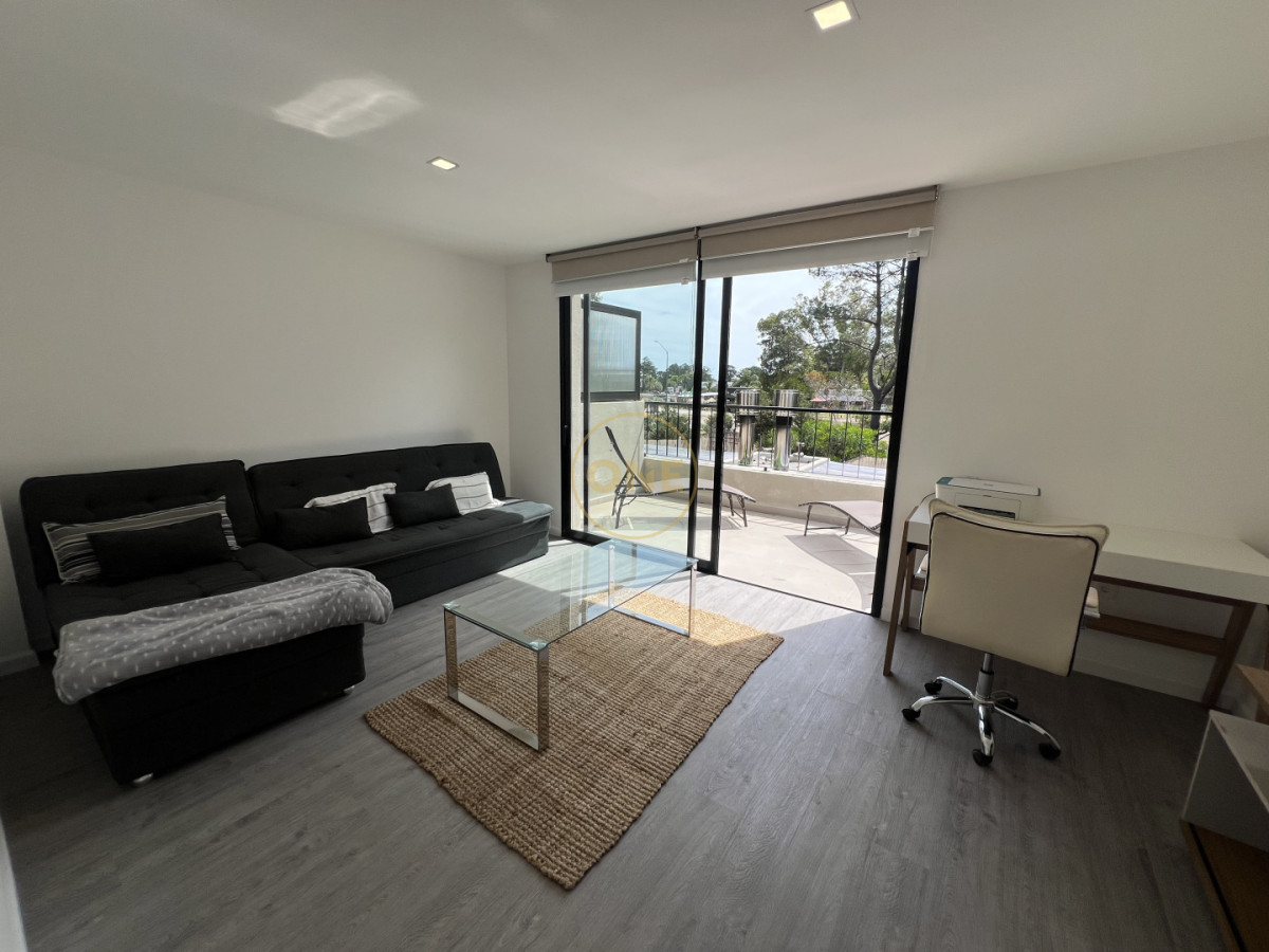 Casa ID.2031 - Sofisticada casa PH de 4 dormitorios en suite Solanas Country Punta Ballena en venta