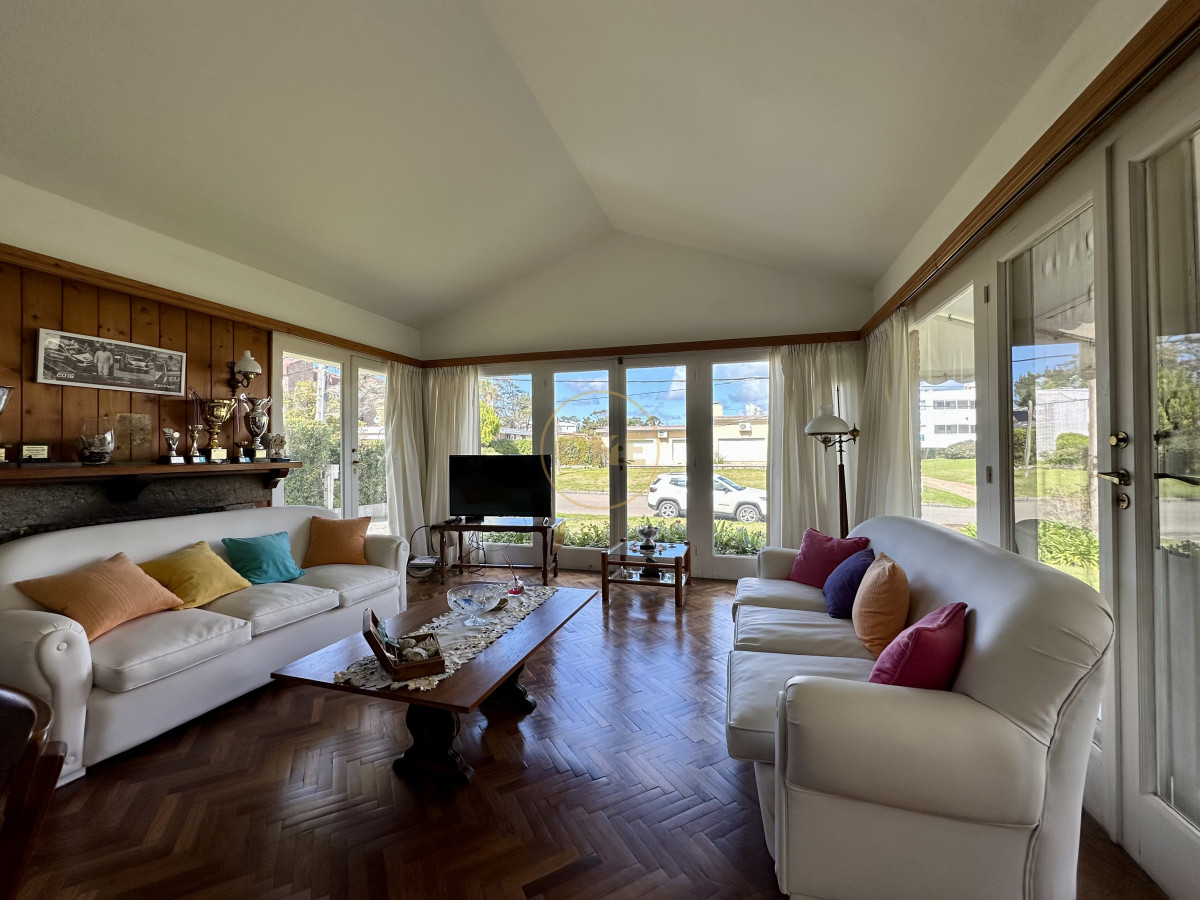 Casa ID.1970 - Casa en venta playa Mansa Punta del Este 