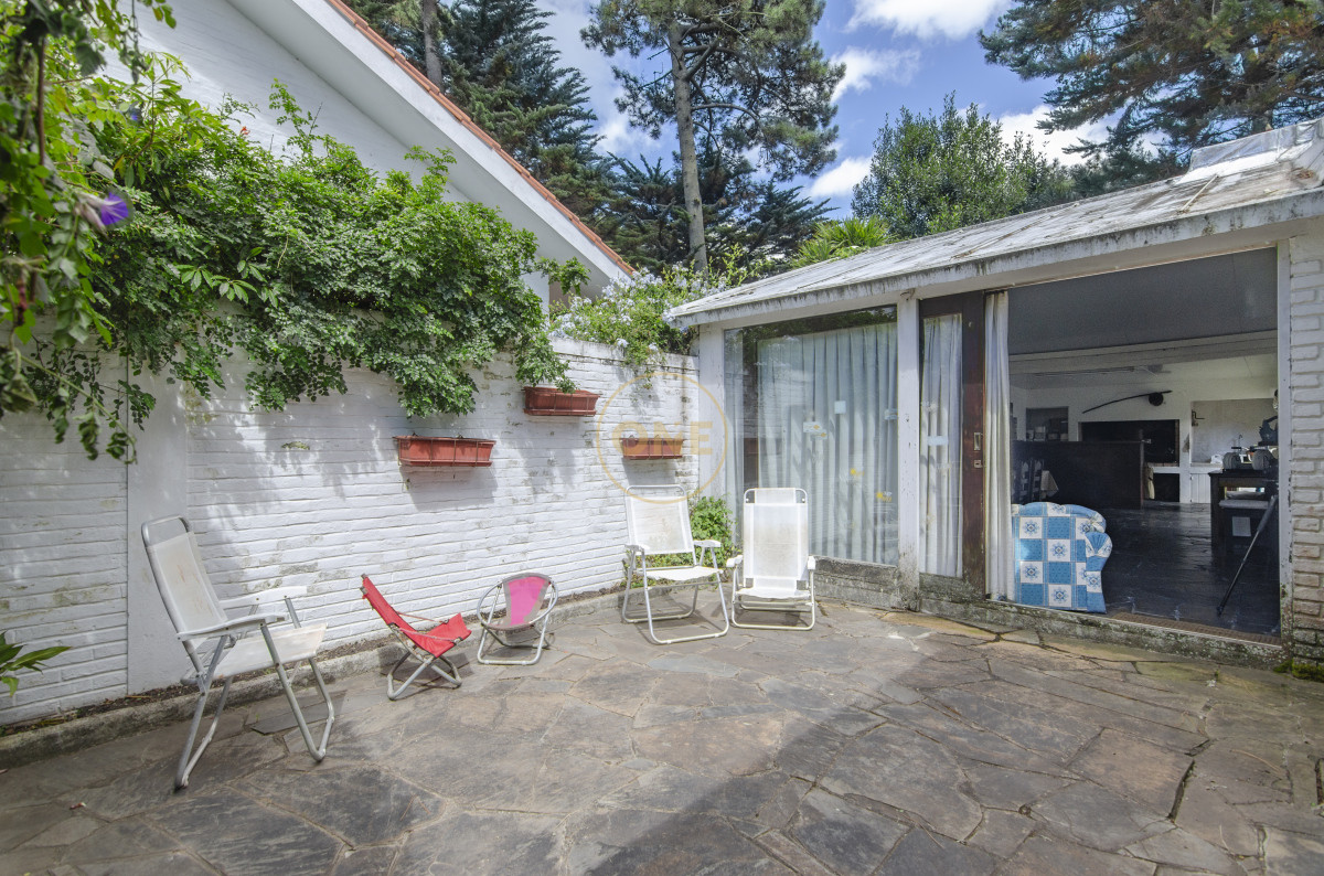 Casa ID.1 - Casa en venta playa mansa 3 dormitorios ideal para vivir todo el año 