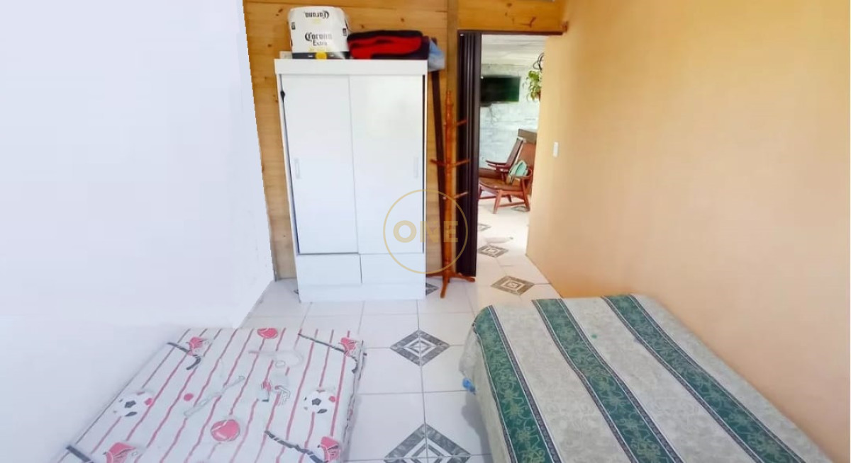 Casa ID.1574 - venta Casa 2 habitaciones en Piriápolis a metros del mar 