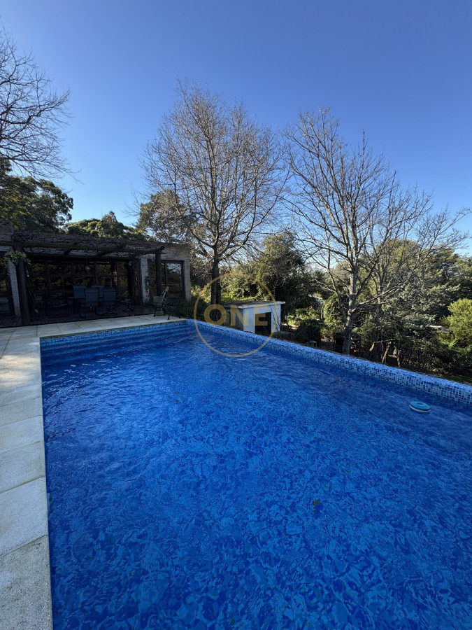 Casa ID.1745 - VENTA CASA 4 DORMITORIOS PUNTA BALLENA 