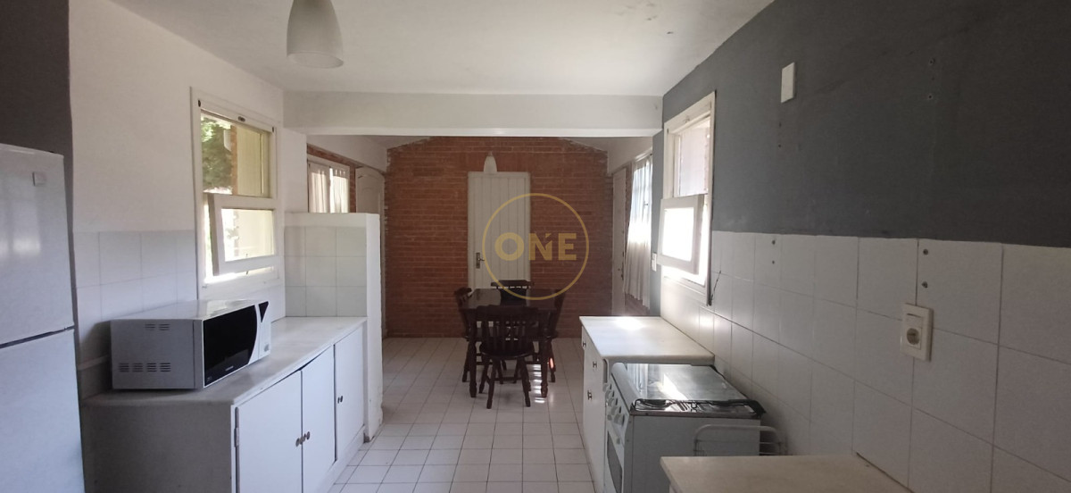 Casa ID.2251 - Casa de 3 dormitorios en zona Cantgril en Venta 