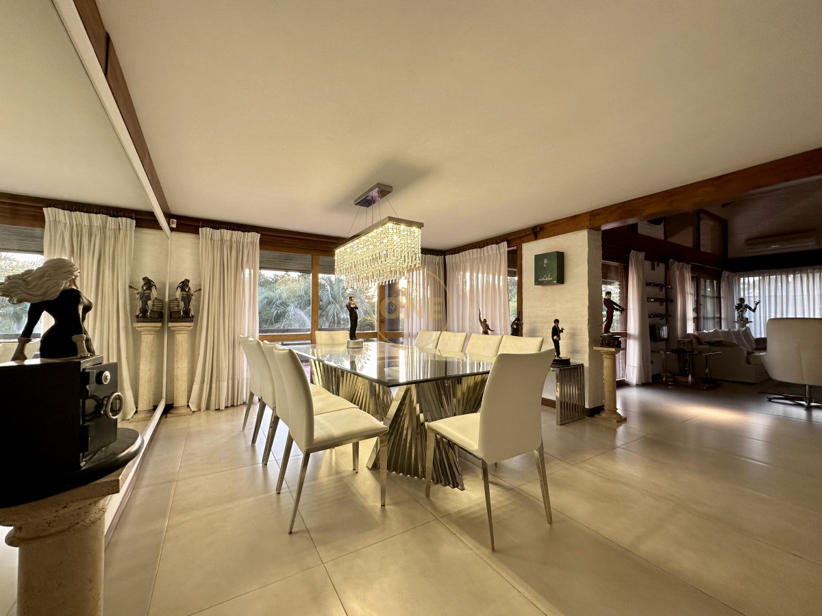 Casa ID.1657 - Casa en venta en Pinares Punta del Este 