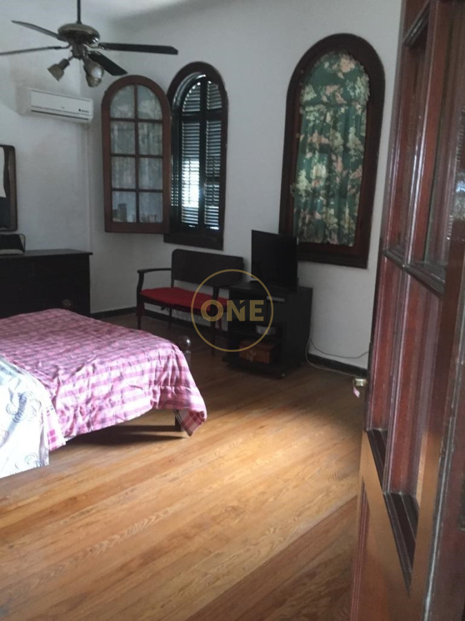 Casa ID.1435 - Casona en venta en el Centro de Piriápolis - Ex Liceo 