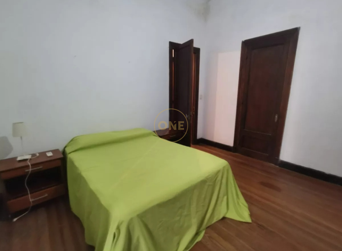Casa ID.1413 - venta casa estilo Castillo Playa Verde  Piriápolis frente al mar 