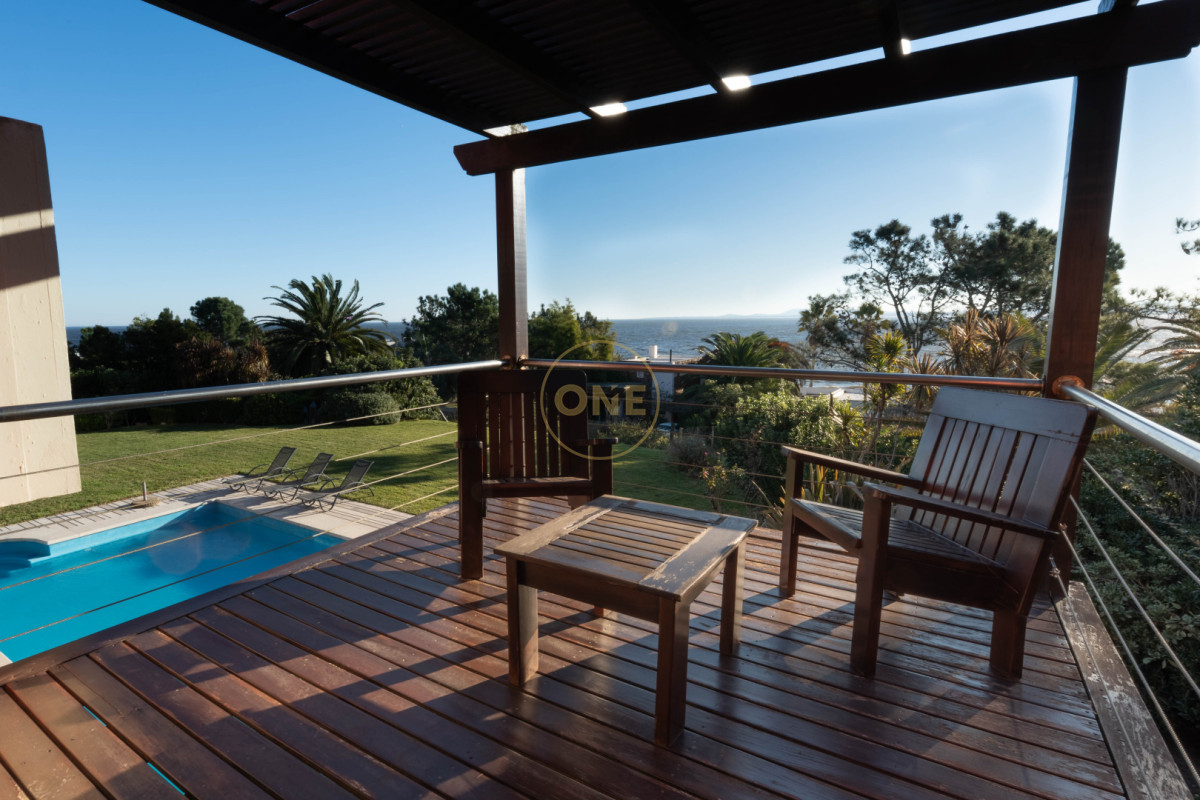 Casa ID.2389 - Espectacular casa en el corazon de Punta Ballena 
