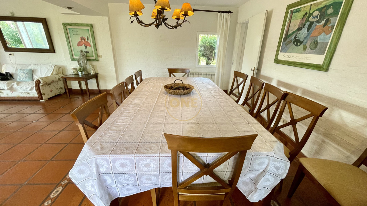 Casa ID.1648 - Casa en venta en Punta Ballena Tío Tom a pasos del Mar