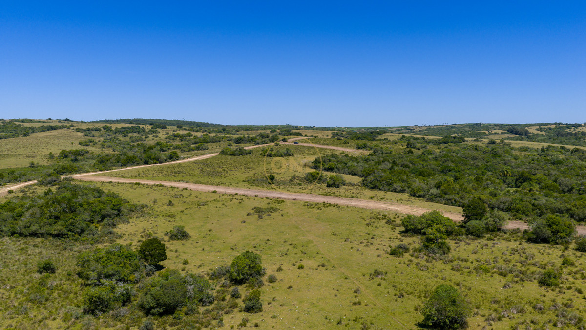 Chacra ID.2148 - Mirador de Garzón:  10 Chacras de 3 hectáreas en entorno exclusivo con seguridad