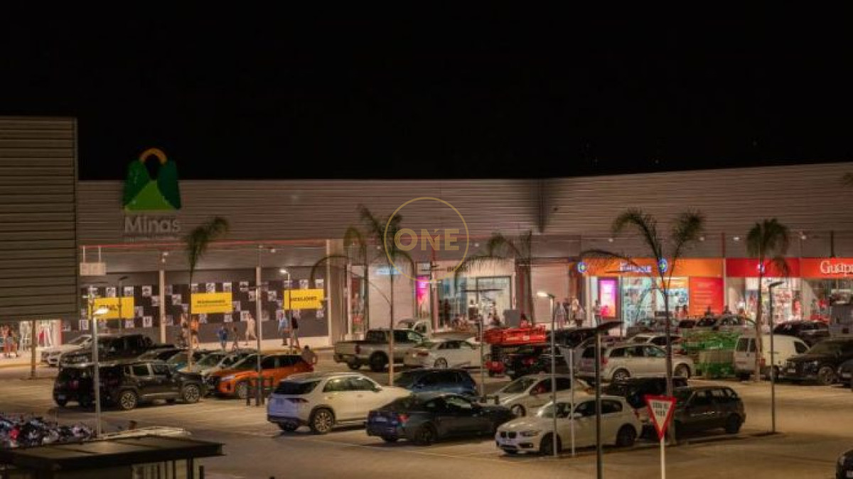Terreno ID.1651 - Terreno en venta 65.000 m2 frente a la terminal de ómnibus de Minas