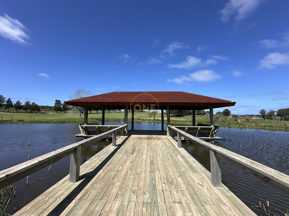 Terreno ID.1941 - Pueblomio Chacras Del Golf Lote En Venta Sobre Lago 