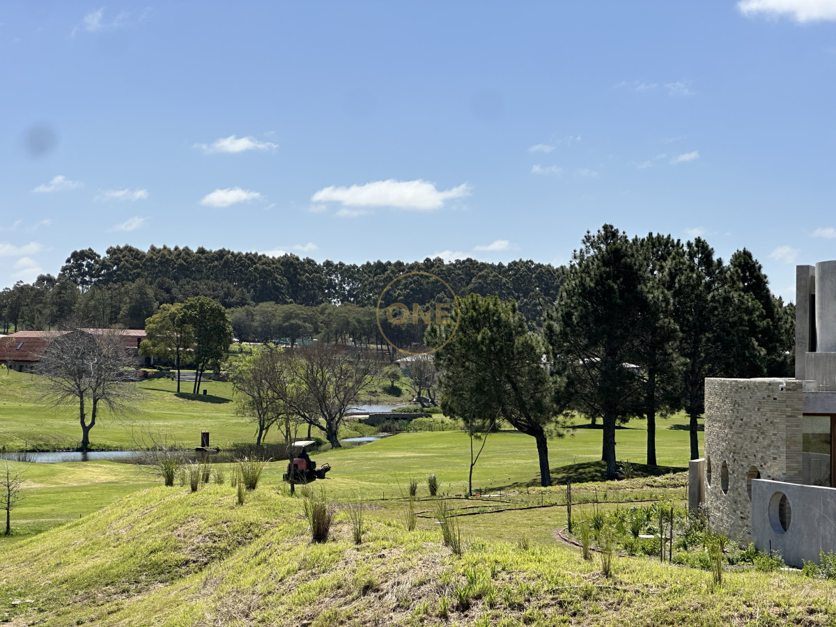 Terreno ID.1941 - Pueblomio Chacras Del Golf Lote En Venta Sobre Lago 