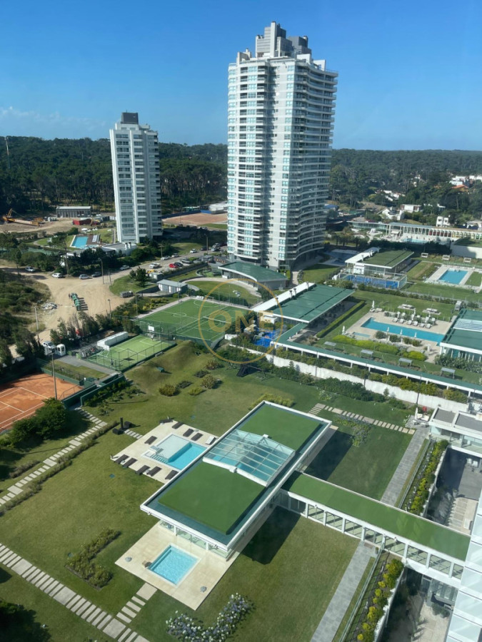 Apartamento ID.2069 - Exclusivo apartamento en Trump Tower, Playa Brava, Punta del Este, en Alquiler