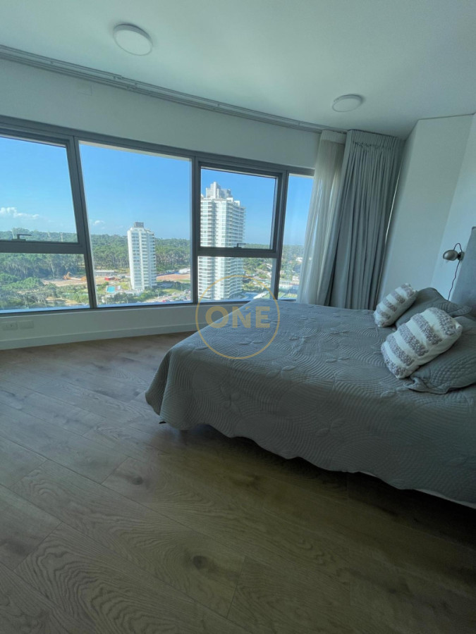 Apartamento ID.2069 - Exclusivo apartamento en Trump Tower, Playa Brava, Punta del Este, en Alquiler