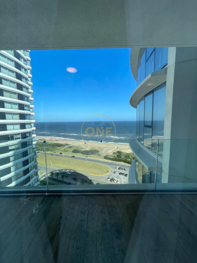 Apartamento ID.2069 - Exclusivo apartamento en Trump Tower, Playa Brava, Punta del Este, en Alquiler