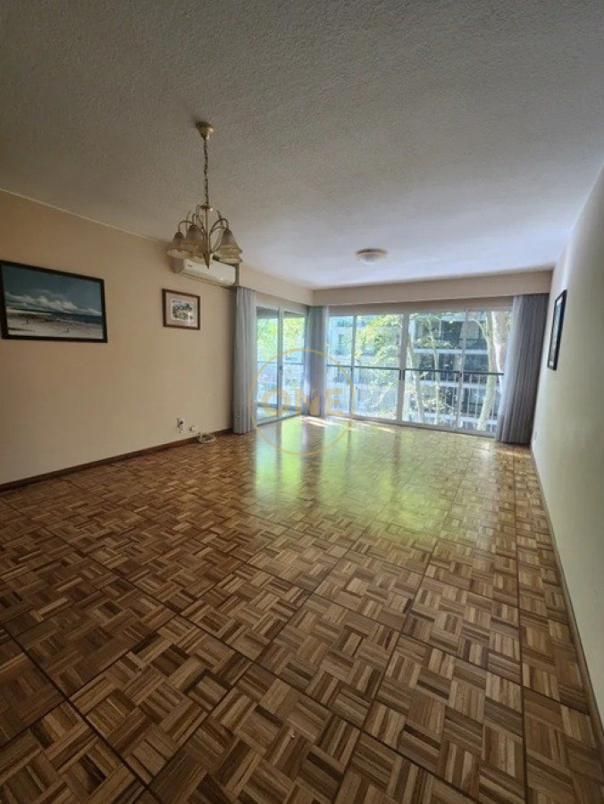 Apartamento ID.1681 - Venta Apartamento 3 dormitorios Pocitos Montevideo